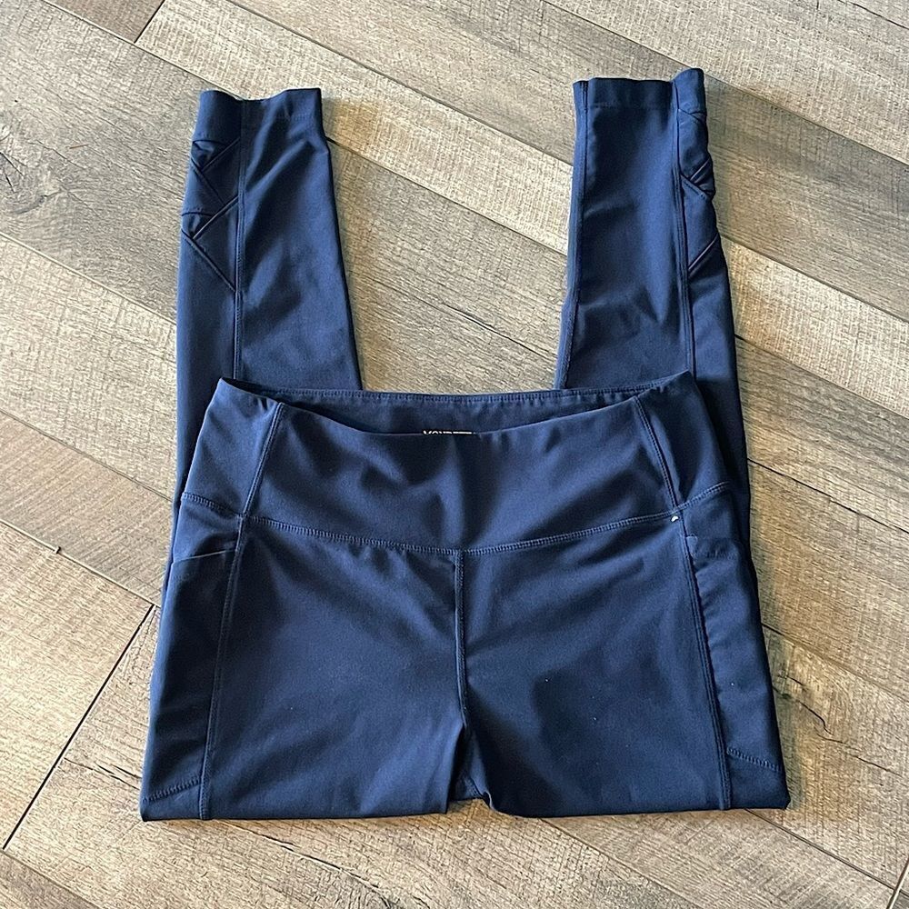 NWOT! Mondetta Blue Active Leggings. Size Large.